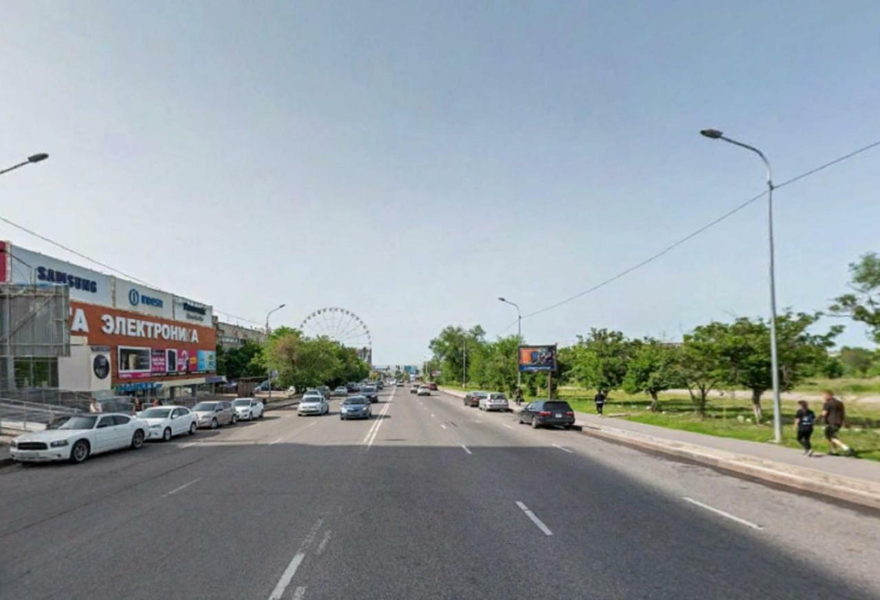 Апартаменты На Улице Розыбакиева, 275-2 Almaty Eksteriør bilde